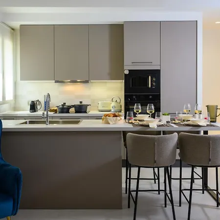 Kalos Luxury Homes, Beachside Experience Voulisma 伊斯特隆