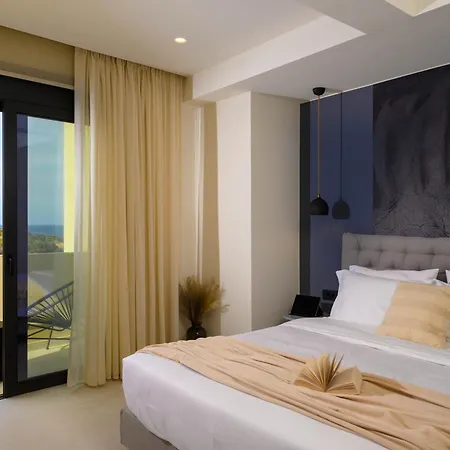 Kalos Luxury Homes, Beachside Experience Voulisma *